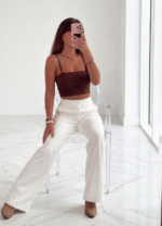 Top Ellie